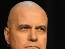 Слави изригна срещу сваленото снощи предаване на Милен Цветков по Нова