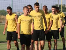 Ботев с втора поредна победа в контролите