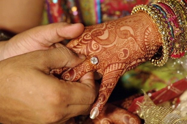 Жител на Индия подал молба за развод няколко седмици след