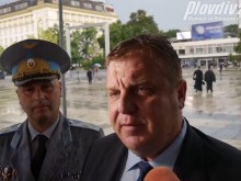 Каракачанов в Пловдив: Казармата става задължителна, неизбежно е!