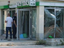 Клонът на ДСК е с огромни щети след взрива