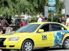 "Копърка" вози за 60 лева, издава касова бележка за пица, кола и ракия