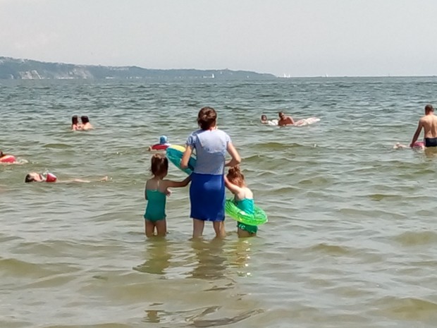 Varna24.bg Морето на най-предпочитания плаж от семейства с деца във