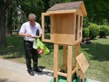 Полицията проговори за книгата с парите в пловдивски парк, много са!