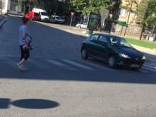 Читател: Ето ви нагледен пример за купена книжка