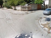 Шофьори се заинатиха в пловдивска улица, после стана брутално