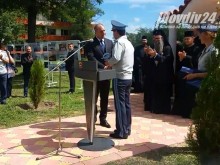 Кадри от емоционалната реч на Румен Радев в Граф Игнатиево