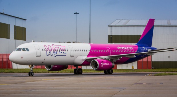 Wizz Air отбелязва днес първата годишнина на своята Варненска база както