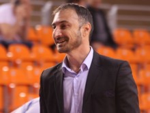 Академик ще има нов треньор, вижте причината