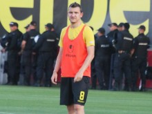 Клуб от Серия А харесал Тодор Неделев?