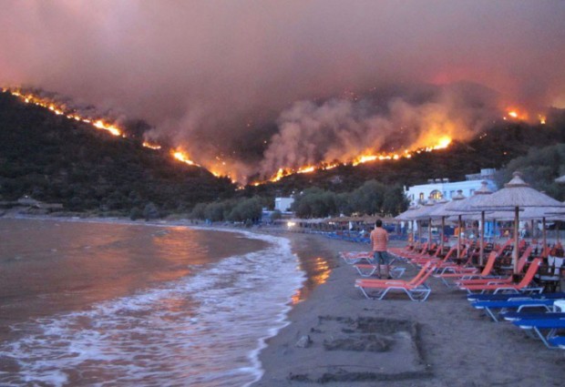 Българска гражданка е пострадала вследствие на пожарите в района на