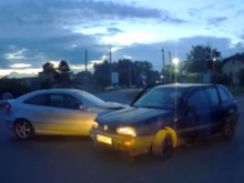 Пловдивчанин неволно улови с камера страховит сблъсък в момента на случването му!
