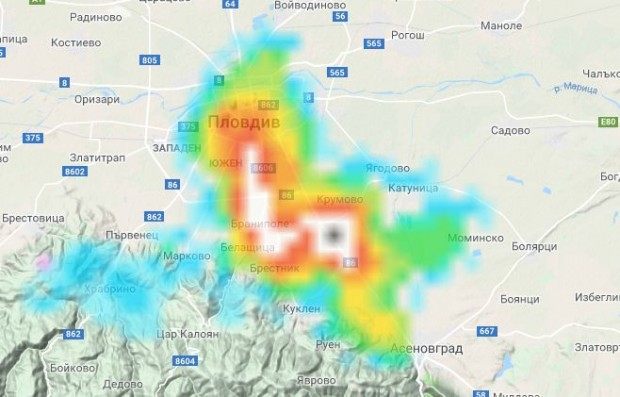 Буреносни облаци пъплят към Пловдив от юг Това показва карта