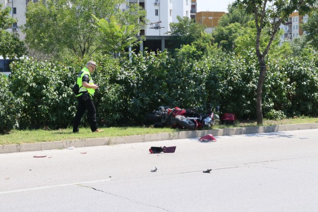 Моторист бе блъснат от 45-годишна жена, научи Plovdiv24.bg. Инцидентът е