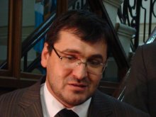 Кметът: Задържаните служители на общината ще бъдат временно отстранени