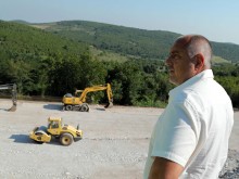 Бойко Борисов: Както обещах, до 2024 г. АМ "Хемус" ще е готова