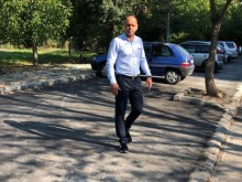Увеличиха местата за паркиране в "Тракия"