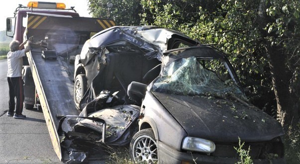 Припрян шофьор предизвика верижна катастрофа с 4 автомобила край