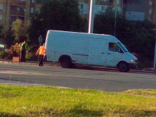 Опасно провисналите тролейбусни жици в "Тракия" са премахнати