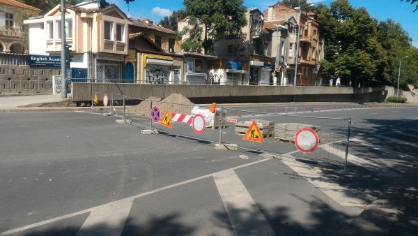 Няколко ВиК аварии оставиха без вода няколко адреса в Пловдив.