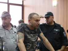 Арестуваният полицай: Искам мярката да се промени, за да мога да бъда до майка си