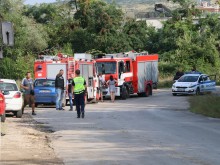 Местни жители: Единият пожарникар беше мъртъв