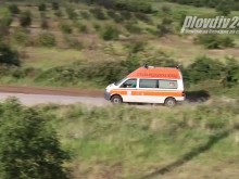 Линейки с пострадалите пожарникари "летят" с бясна скорост към Пловдив