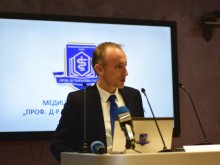 Министър Вълчев: Най-големият недостиг на учители ще дойде след около 10 години