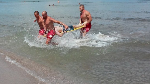 Пловдивчанин се удави на Южния плаж в Приморско Сигнал за