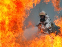 Мощна експлозия разтърси пристанищен гръцки град