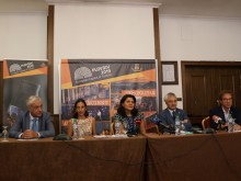 Чужденци научиха в Пловдив какво е ракия