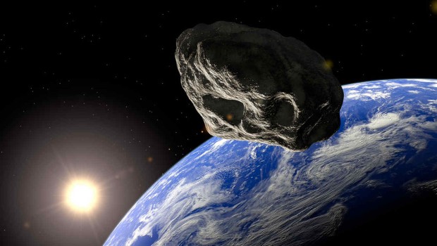 Астероид, по-голям от Хеопсовата пирамида, ще премине край Земята на 29 август
