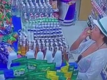 Неописуем резил! Тази изпи 6 патрона между рафтовете, повърна в чанта