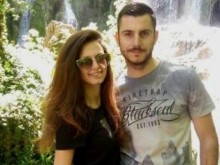 Момичето на внезапно починалия футболист с разтърсващ пост