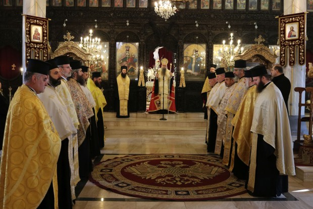 Днес Православната църква почина Свети Александър Йоан и Павел патриарси