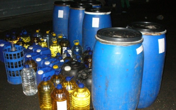 501 литра нелегален етилов алкохол задържа екип на митническа мобилна