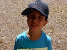 10-годишният Антонио се нуждае от спешно лечение