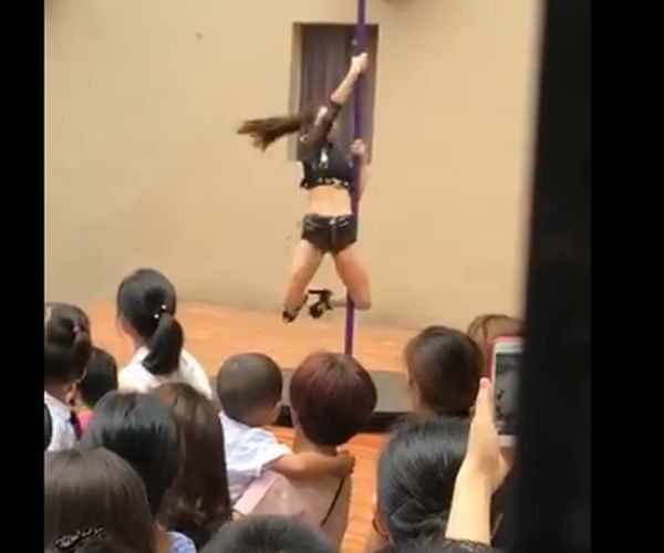 Детска градина в Китай откри учебната година с танци на