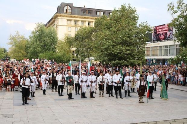 Днес честваме 133 та годишнина от Съединението на България и Празника