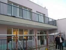 Млечна кухня и група за най-малките в обновеното ОДЗ "Полет" в "Прослав"