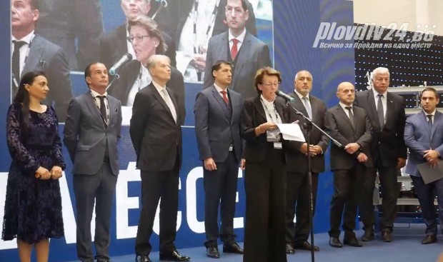 Премиерът на България Бойко Борисов официално откри завода на френската