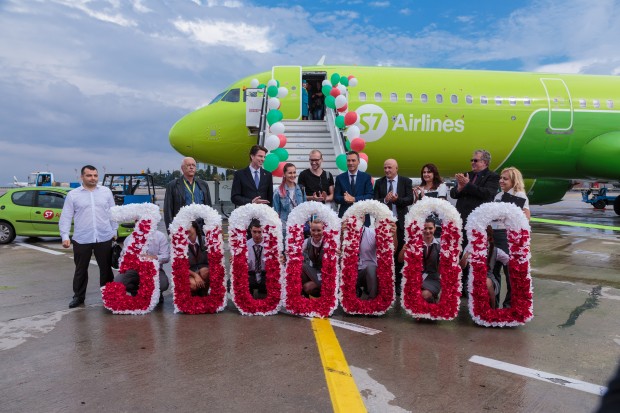 Летище Бургас вчера отбеляза нов рекорд, като посрещна тримилионния си