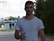 Игралият в Дортмунд пристигна на Лаута, даде първо интервю като футболист на Локо