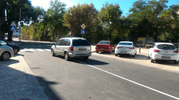 Пуснаха движението по най новата улица в центъра на Пловдив