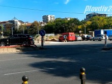 Очевидец: Намахана кака с мощен джип и баровски номер тъпче закона в центъра на Пловдив