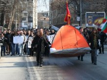 Министерството на отбраната пуска жандармерията за обезвреждане на студентите от ПУ