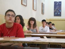 Във всяка стая камери срещу пищови на матурите