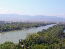 Общината продава два имота за милиони, парите отиват за "Модър - Царевец"