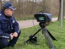 Важни подробности за новите камери-триноги, които снимат хиляди нарушители