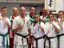 Чудесно представяне на каратеките от "Тракия" в Румъния